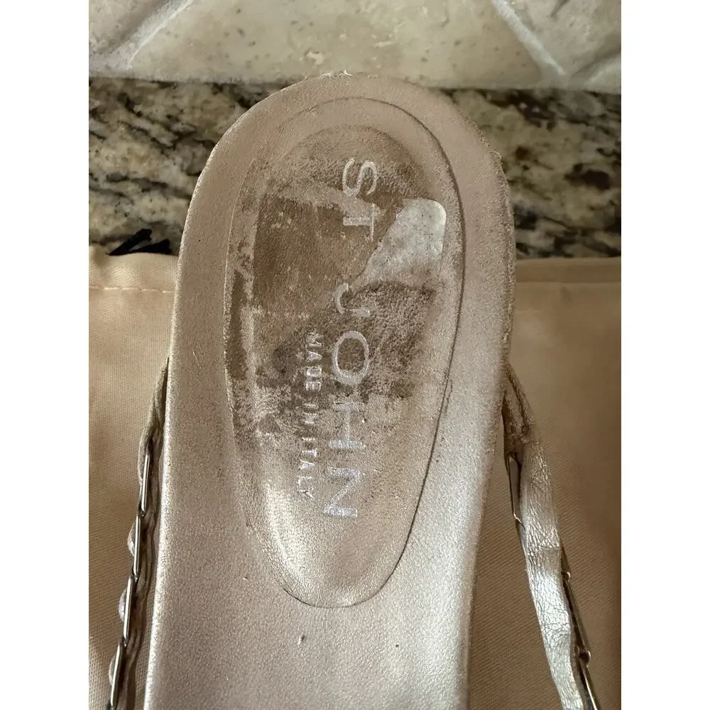 St. John Signature Chain-Embellished Kitten Heel Thong Sandals Gold Size 9